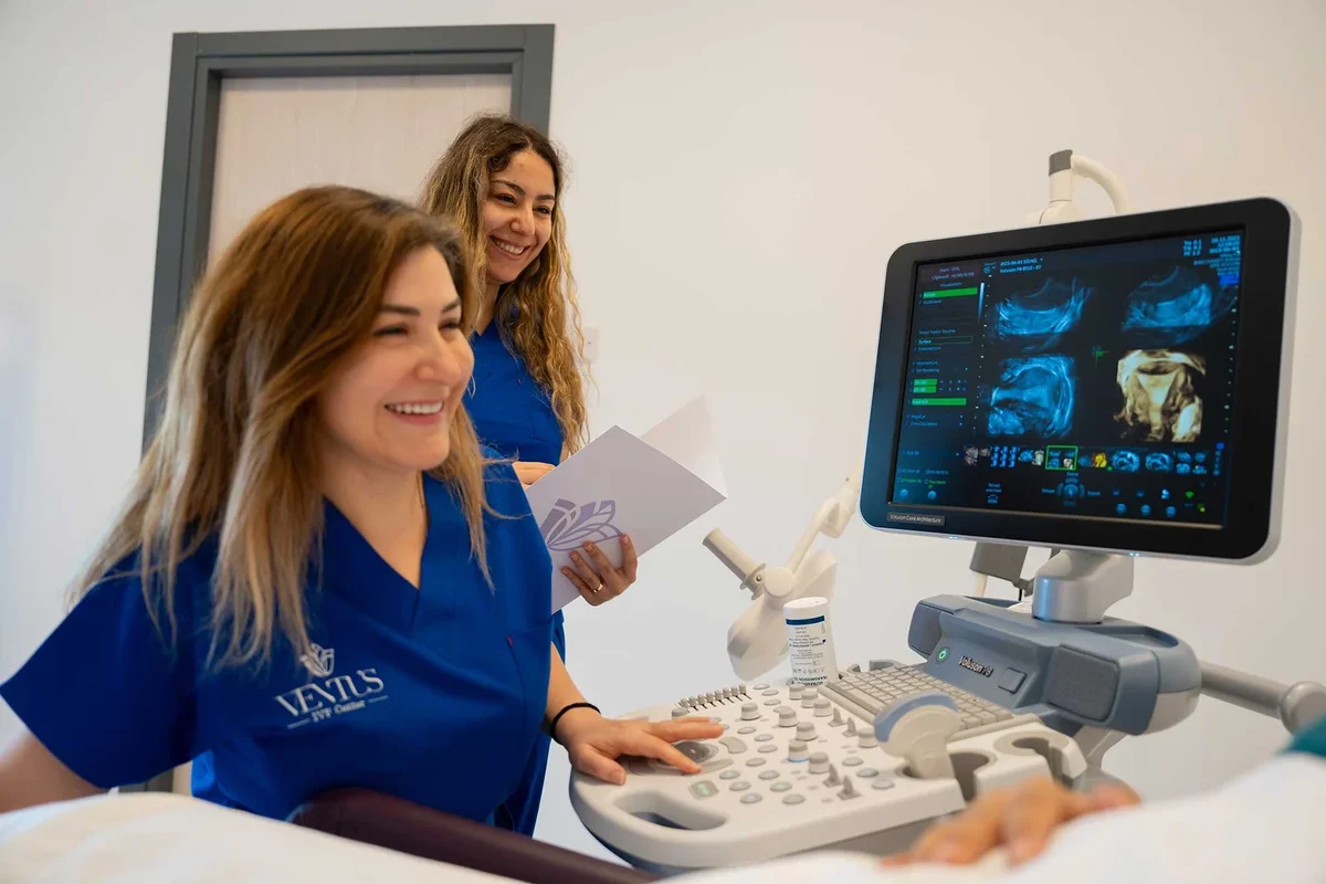 Ventus IVF ultrason muayenesi ve klinik ekip